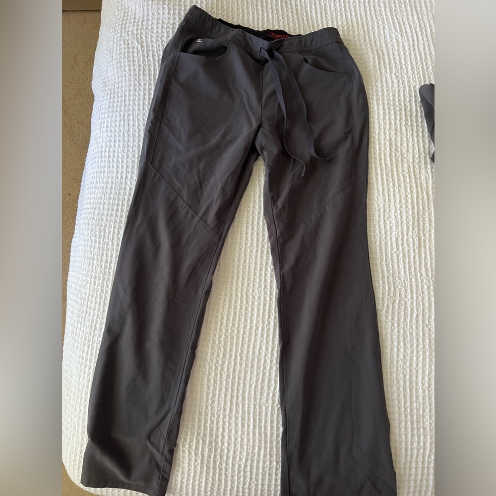 Grey’s Anatomy XS Grey Pants